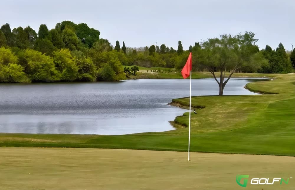 Feather Sound Country Club in Clearwater, Florida — private, 18-hole golf course, designed by Joe Lee (1978)