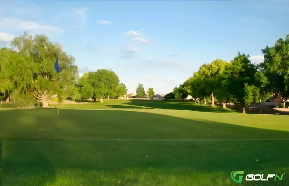 Tierra Del Sol Golf Course in Belen, New Mexico — semi-private, 18-hole golf course