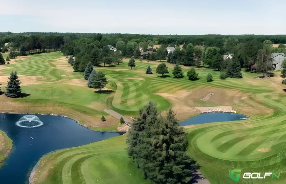 Pinewood Golf Course in Elk River, Minnesota — public, 9-hole golf course