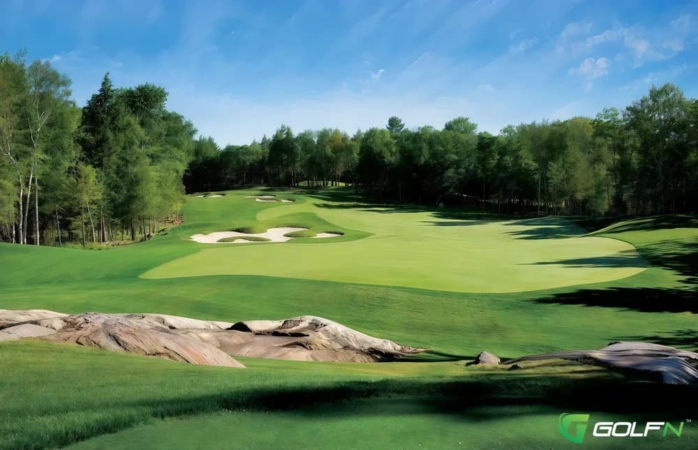 Manitou Golf Club in Manitou, Manitoba — public, 18-hole golf course, designed by Thomas McBroom (2005)