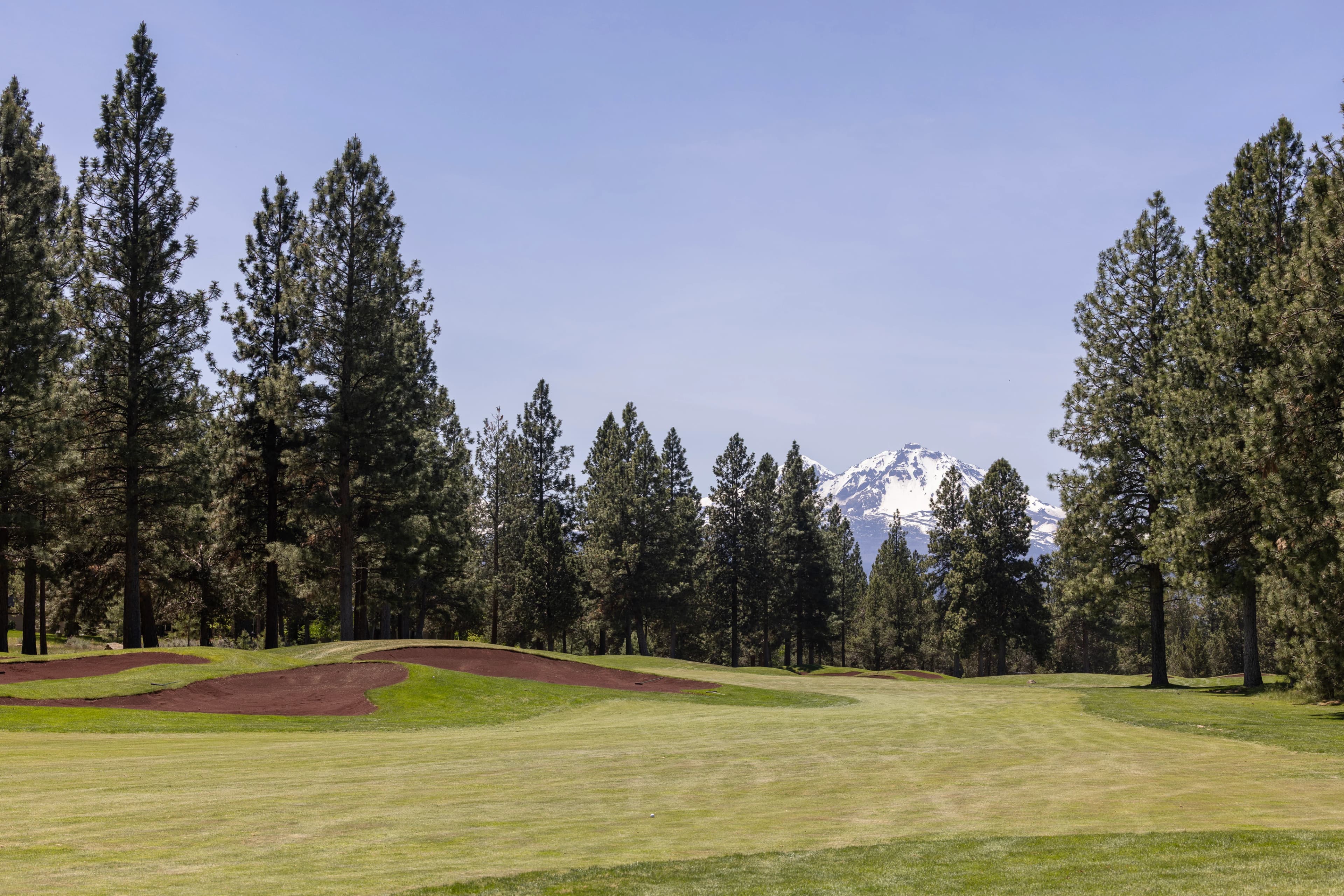 Aspen Lakes Golf Course in Sisters, Oregon — public, 18-hole golf course, designed by Bill Overdorf