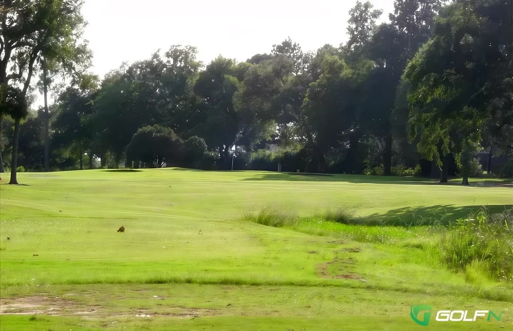 Paris Golf & Country Club in Paris, Texas — private, 18-hole golf course
