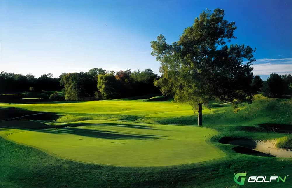 Annbriar Golf Course in Waterloo, Illinois — public, 18-hole golf course, designed by Dr. Michael Hurdzan (1993)
