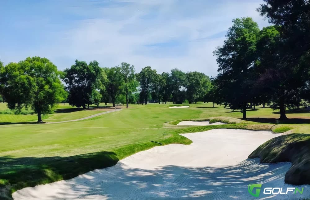 Cedarwood Country Club in Charlotte, North Carolina — private, 18-hole golf course, designed by Ellis Maples (1963)