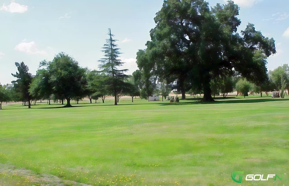 Oak Creek Ranch in Red Bluff, California — private, 9-hole golf course