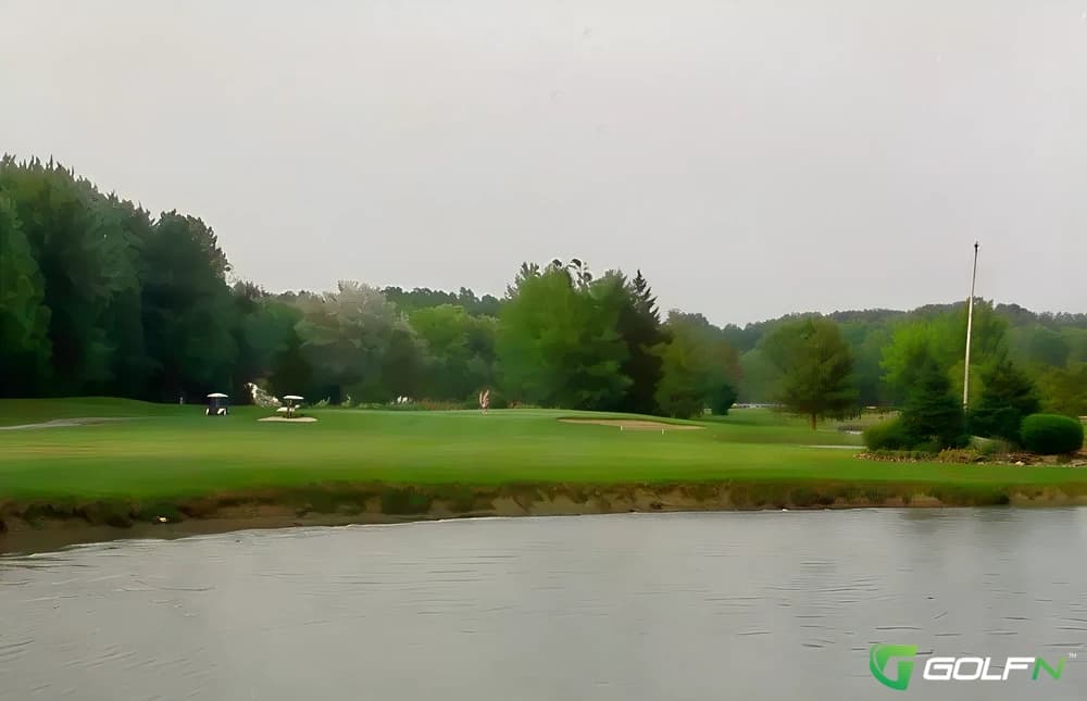 Hilliard Lakes Golf Club in Westlake, Ohio — public, 18-hole golf course