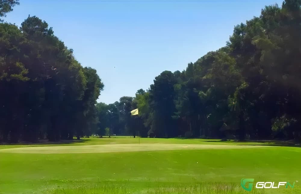 Cherokee Country Golf in Longview, Texas — semi-private, 9-hole golf course, designed by Edward Stites (1985)