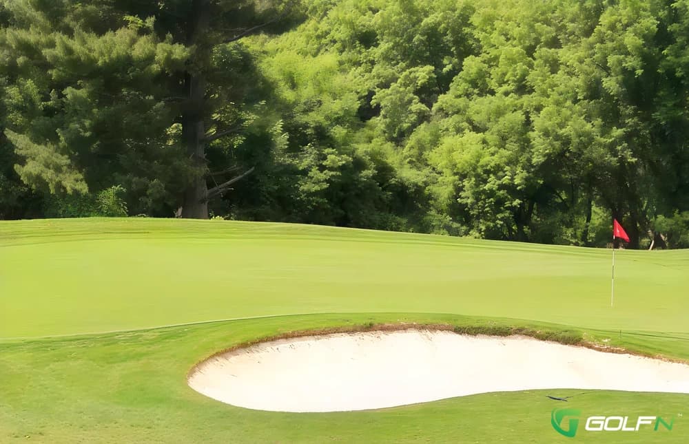 Fox Hollow Golf Course in Timonium, Maryland — public, 18-hole golf course, designed by Ed Ault (1981)