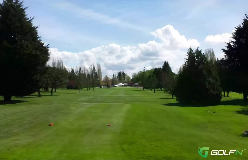 Mylora Sidaway Golf Club Limited in Richmond, British Columbia — public, 18-hole golf course