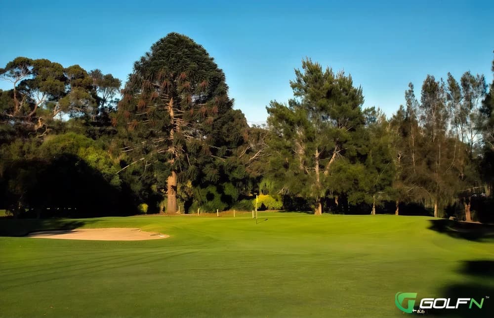 Merewether Golf Club in Adamstown, New South Wales β public, 18-hole golf course, designed by Prosper Ellis