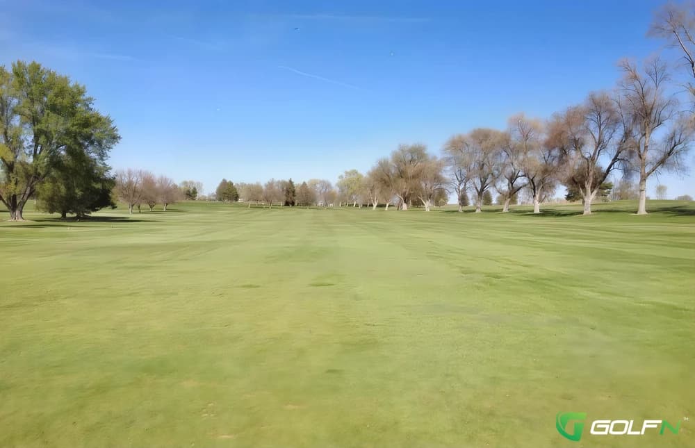 Gooding Golf Course in Gooding, Idaho — public, 9-hole golf course