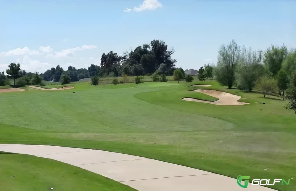 Links At Starkville Golf & Country Club in Starkville, Mississippi — public, 9-hole golf course, designed by Lyndy Lindsey (2008)