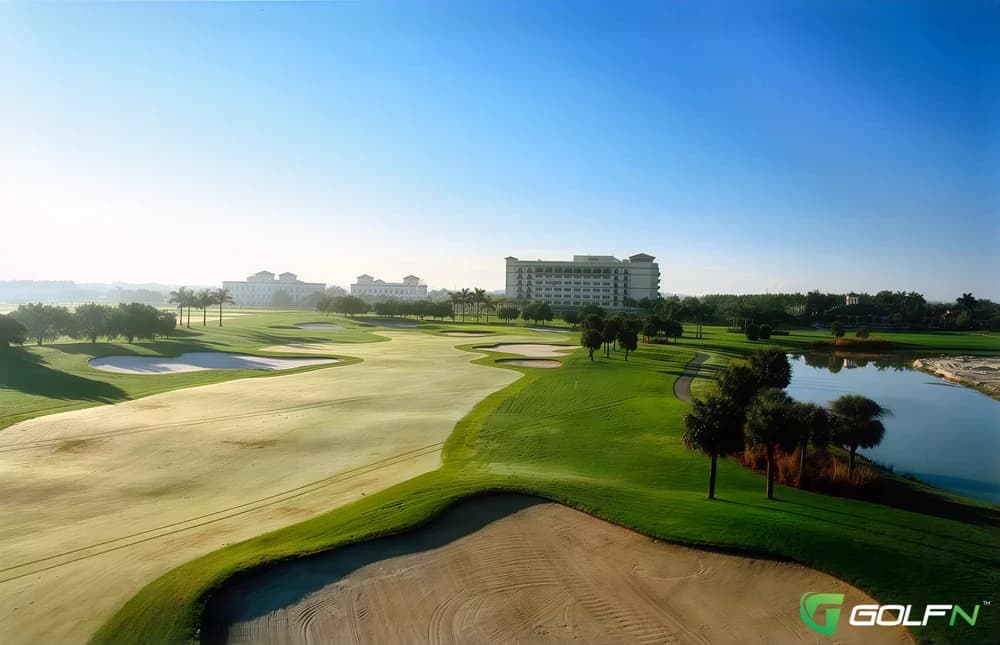 Heron Baluby Golf C in Coral Springs, Florida — semi-private, 18-hole golf course, designed by Mark McCumber (1996)