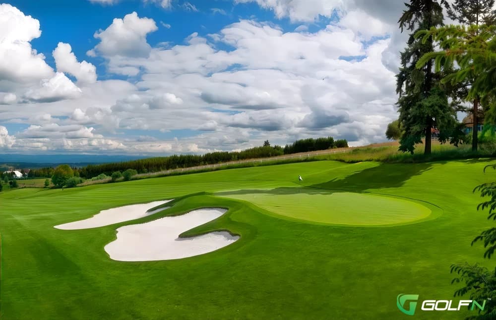 Eel River Golf Course in Churubusco, Indiana — public, 18-hole golf course, designed by Ken Kavanaugh (1992)