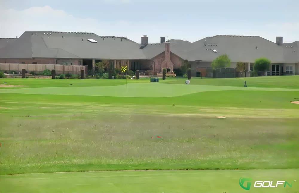 Nueva Vista Golf Club in Midland, Texas — public, 18-hole golf course, designed by Williams, Gill & Associates (1999)