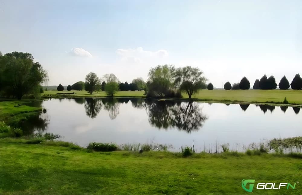 Bayou Bend Golf in Bastrop, Louisiana — public, 9-hole golf course