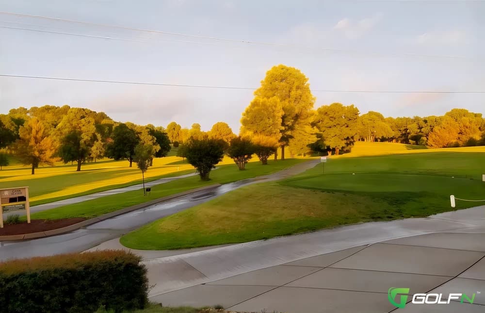 Gallatin Country Club in Gallatin, Tennessee — private, 18-hole golf course, designed by Kevin Tucker (1948)
