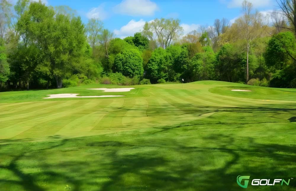 Monroe Golf And Country Club in Monroe, Michigan — semi-private, 18-hole golf course, designed by Donald Ross (1919)