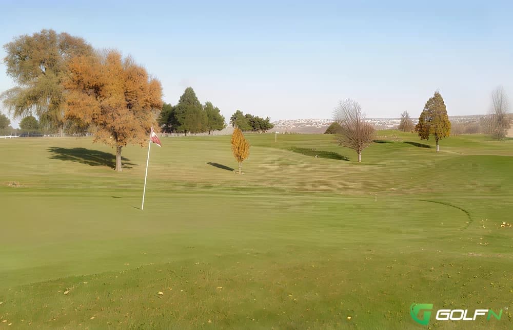 Elkhorn Ridge Golf Course in Elkhorn, Nebraska — public, 9-hole golf course