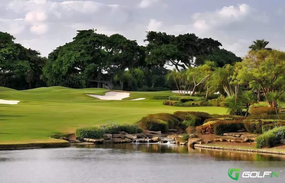 Boca Raton Golf & Racquet Club in Boca Raton, Florida — resort, 36-hole golf course, designed by Joe Lee