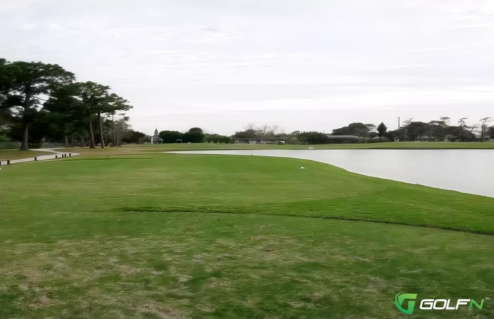 Lone Pines Golf Course in West Palm Beach, Florida — public, 18-hole golf course, designed by Richard LaConte