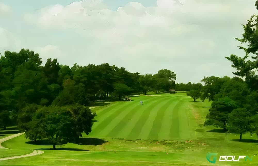 Custer Hill Golf Course in Fort Riley, Kansas — military, 18-hole golf course, designed by Robert Trent Jones, Sr. (1960)
