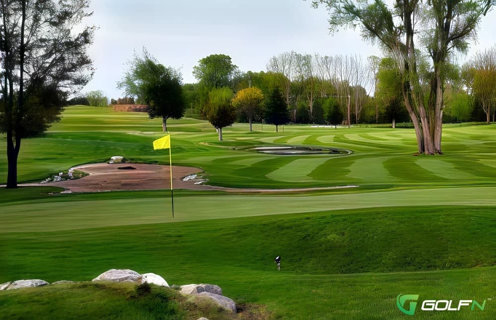 Gauss Green Valley Golf Course in Jackson, Michigan — public, 18-hole golf course, designed by Lloyd Gauss