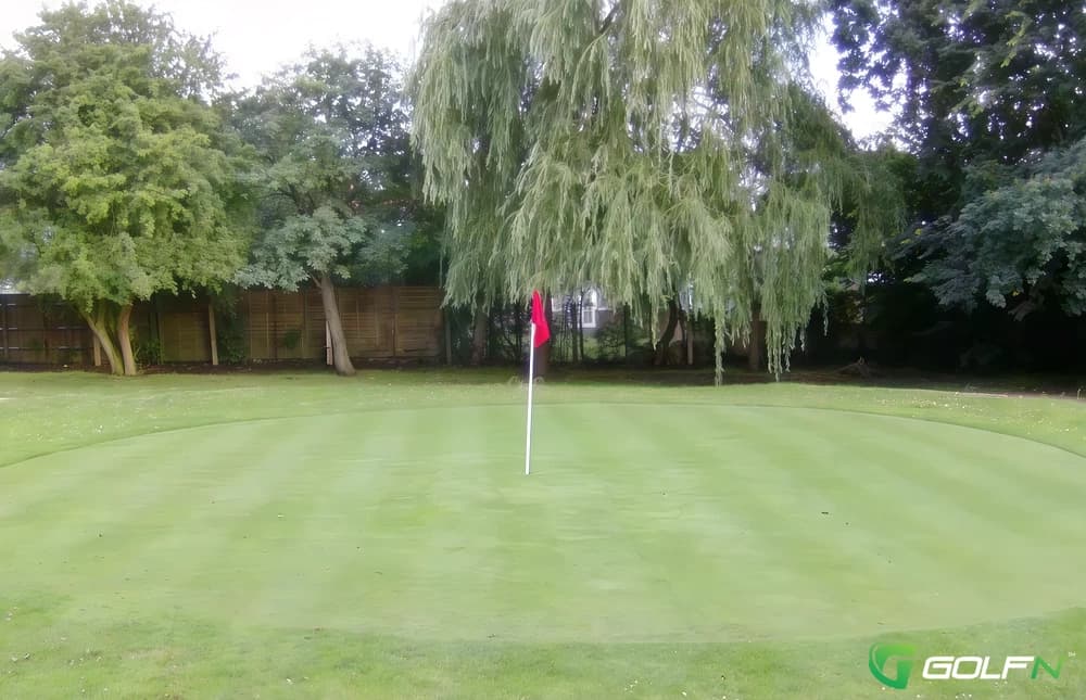 Par 3 - Centenary Park in Stanmore , England — public, 9-hole golf course