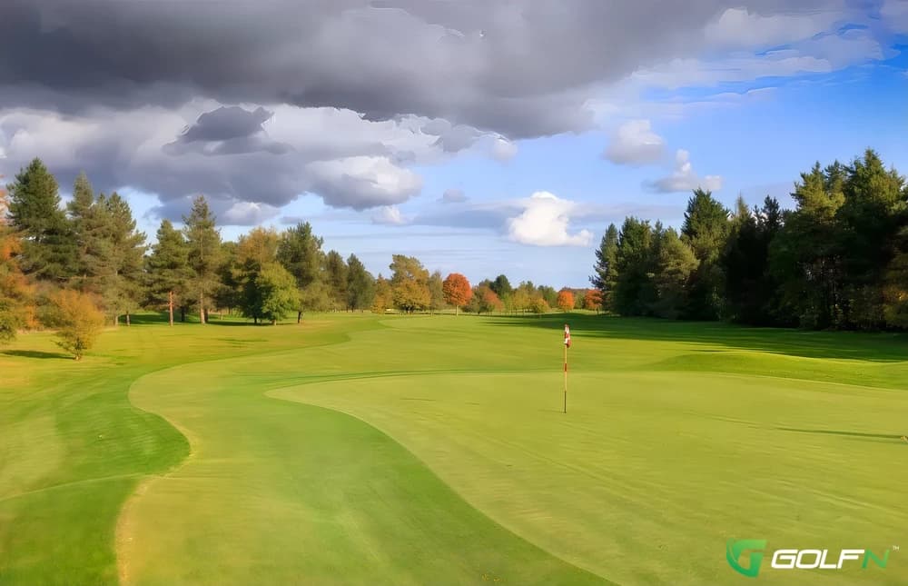Cherington - Minchinhampton Golf Club (New Courses) in STROUD, England — semi-private, 36-hole golf course, designed by Fred Hawtree (1975)