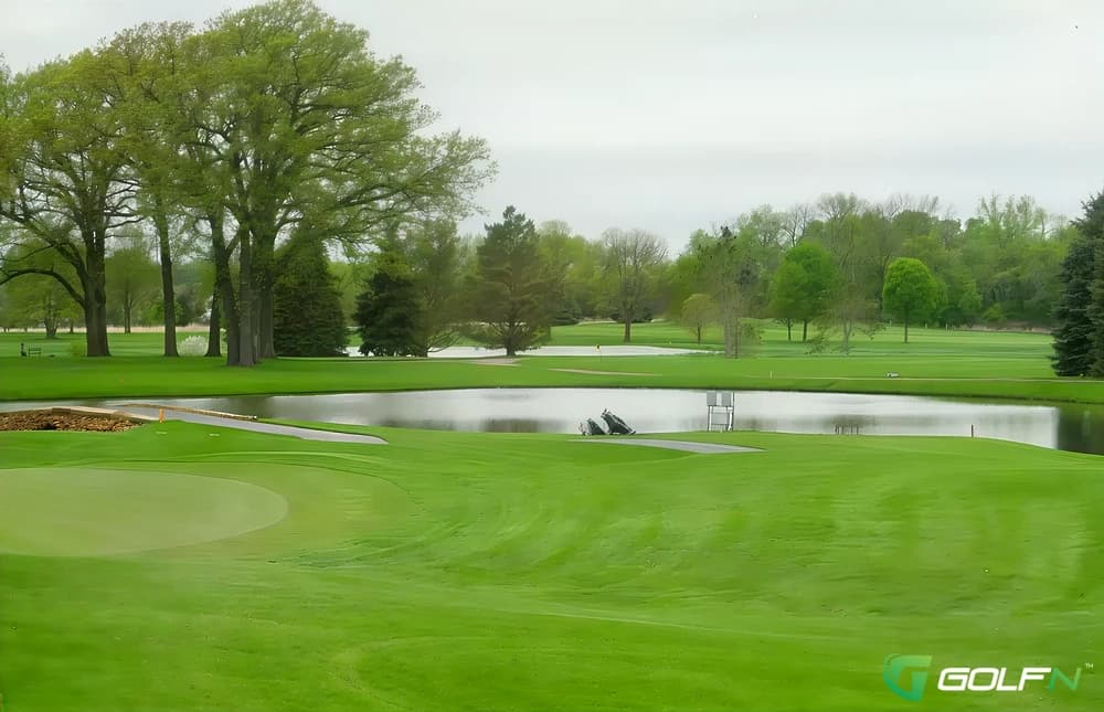 Eighteen - Medina Golf & Country Club in Medina, Minnesota — private, 27-hole golf course