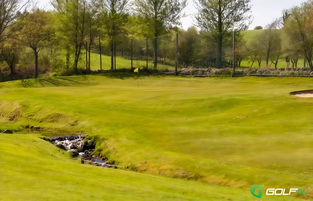 Rush Golf Club in Rush, Dublin โ semi-private, 27-hole golf course, designed by Dave Thomas (1985)