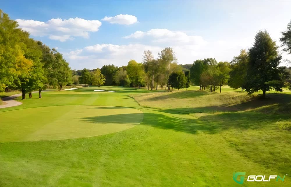 Deer Ridge Golf Club in Kitchener, Ontario — private, 18-hole golf course, designed by Thomas McBroom (1990)