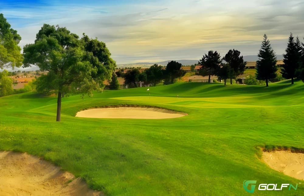 Hills - Lincoln Hills Golf Club in Lincoln, California — public, 36-hole golf course, designed by Greg Nash (1999)