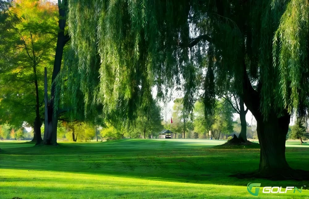 Long Beach Country Club in Wainfleet, Ontario β public, 9-hole golf course