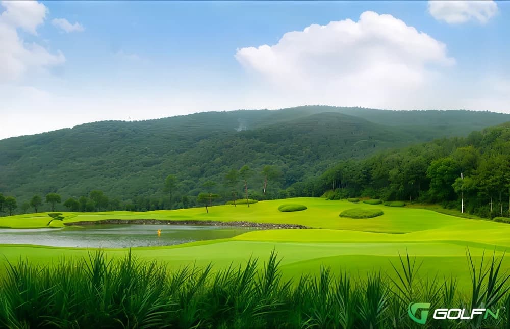 Jeongsan Country Club ~ Star in Gimhae-si, Gyeongsangnamdo β private, 27-hole golf course, designed by Ron Fream (2005)