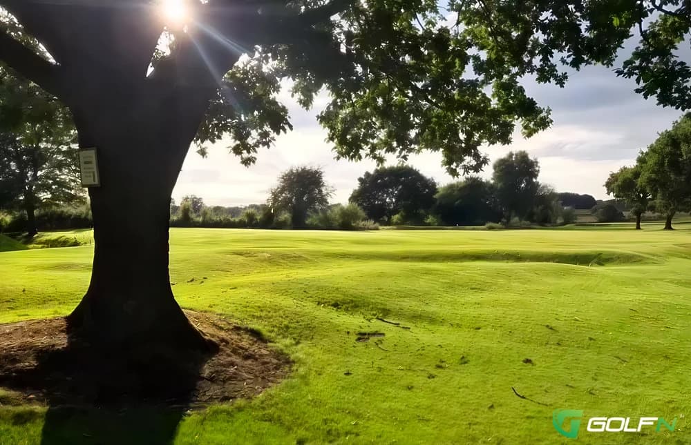 Avro Golf Club in Cheshire, England — private, 18-hole golf course