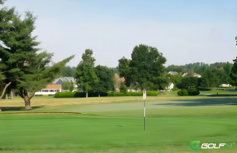 Danville Country Club in Danville, Kentucky — private, 18-hole golf course, designed by Ben Wihry (1972)