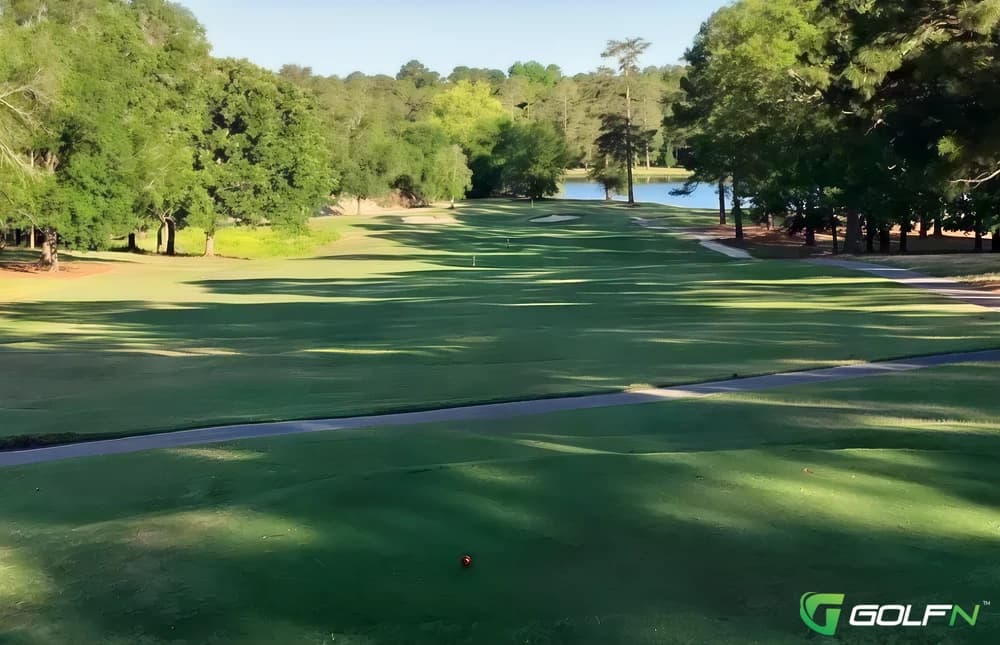 Old Hickory - Fort Jackson Golf Club in Fort Jackson, South Carolina — military, 36-hole golf course, designed by Arthur Davis (1991)