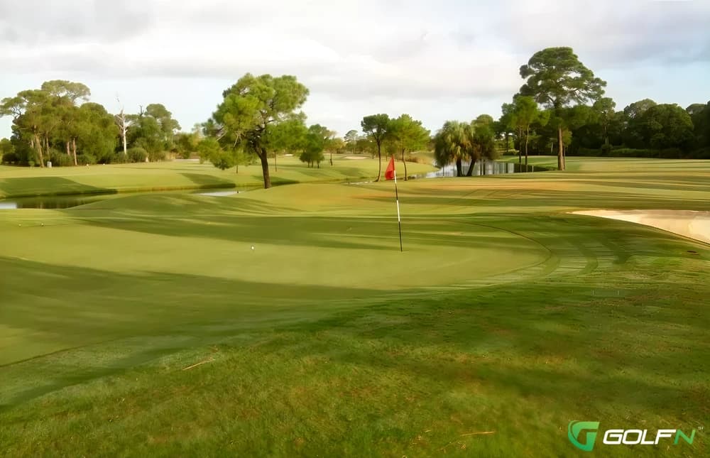 Lemon Bay Golf Club in Englewood, Florida — private, 18-hole golf course, designed by Jim Petrides (1981)