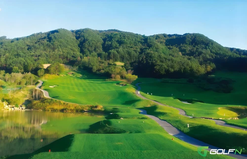 Jangsu Golf Resort in Gyenam-myeon, Gyeonggido β public, 18-hole golf course, designed by Jim Engh (2013)