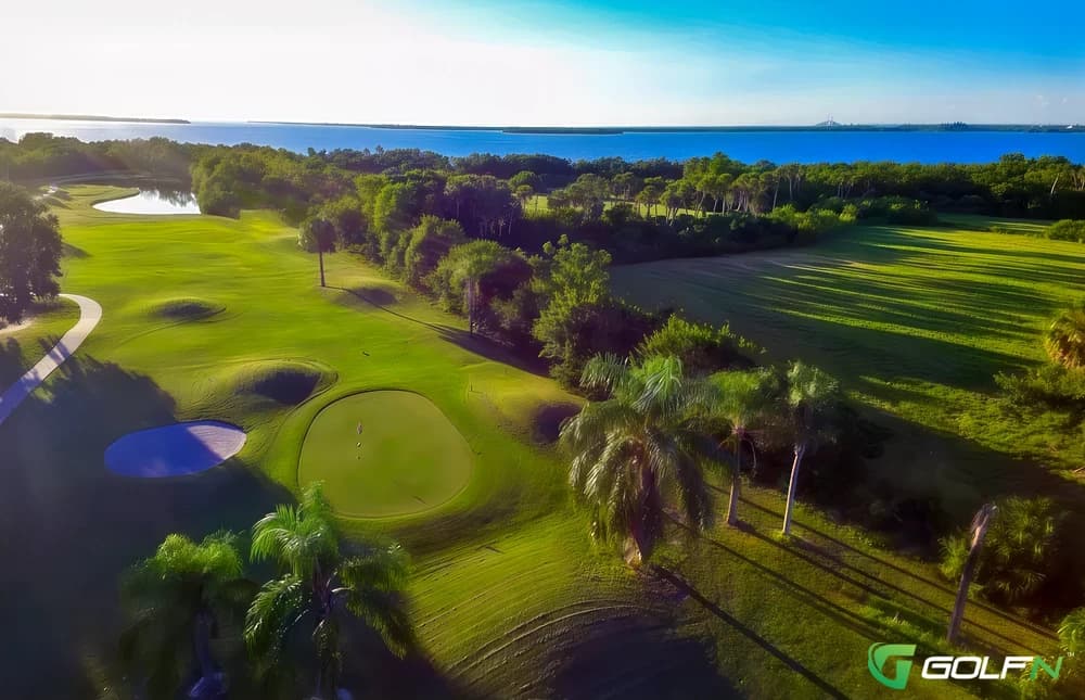 Terra Ceia Bay Country Club in Palmetto, Florida — semi-private, 18-hole golf course