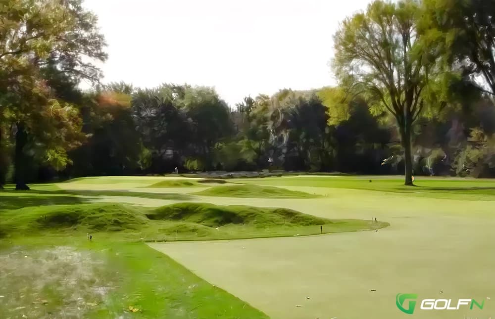 Old Elm Club in Highland Park, Illinois — private, 18-hole golf course, designed by Drew Rogers (2010)