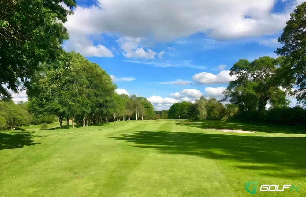 Marton Meadows Golf Course in Macclesfield, England — public, 9-hole golf course