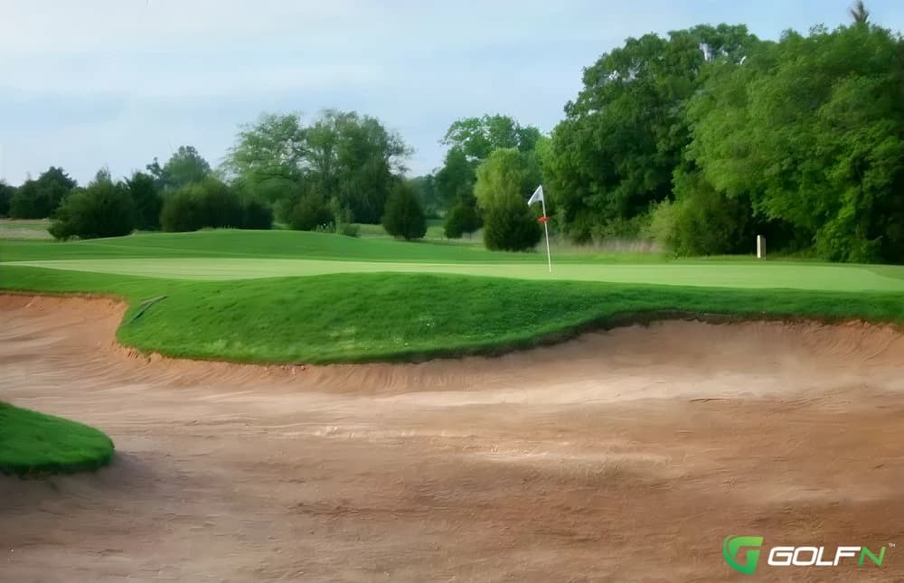 Shawnee Golf & Country Club in Shawnee, Oklahoma — private, 18-hole golf course, designed by Bruce Devlin (1980)