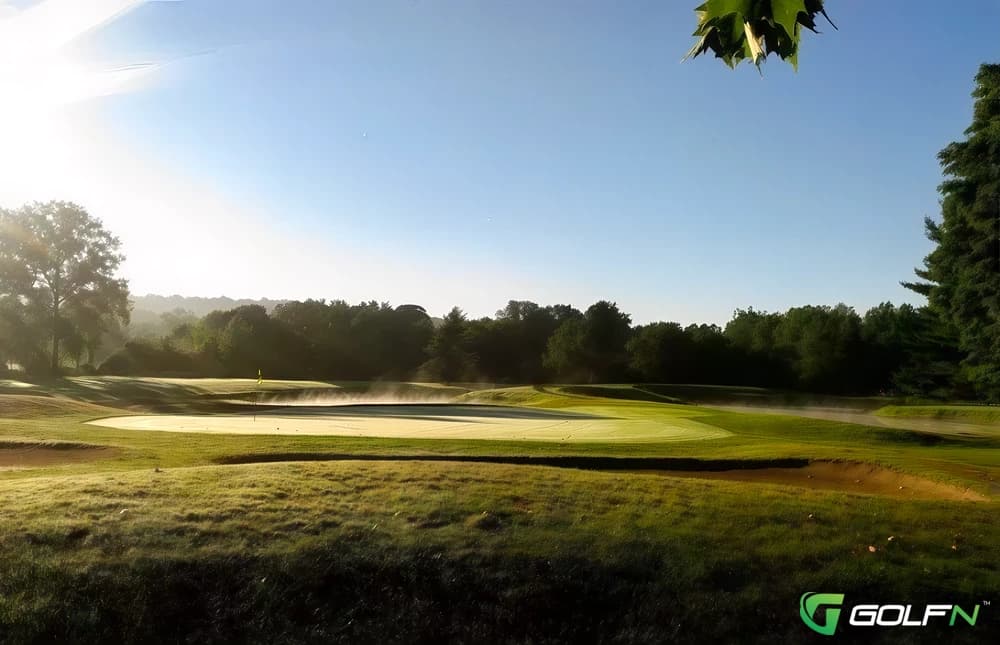 Pomperaug Golf Club in Southbury, Connecticut — public, 18-hole golf course, designed by Ted Manning (1971)