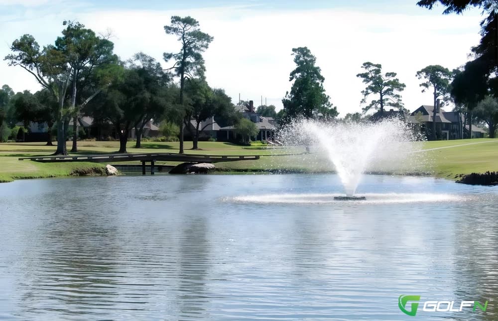 Lake Charles Country Club in Lake Charles, Louisiana — private, 18-hole golf course, designed by Ralph Plummer