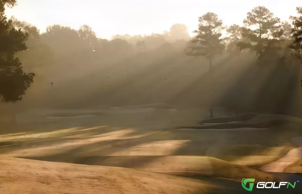 Wynlakes Golf & Country Club in Montgomery, Alabama — private, 18-hole golf course, designed by Joe Lee (1986)