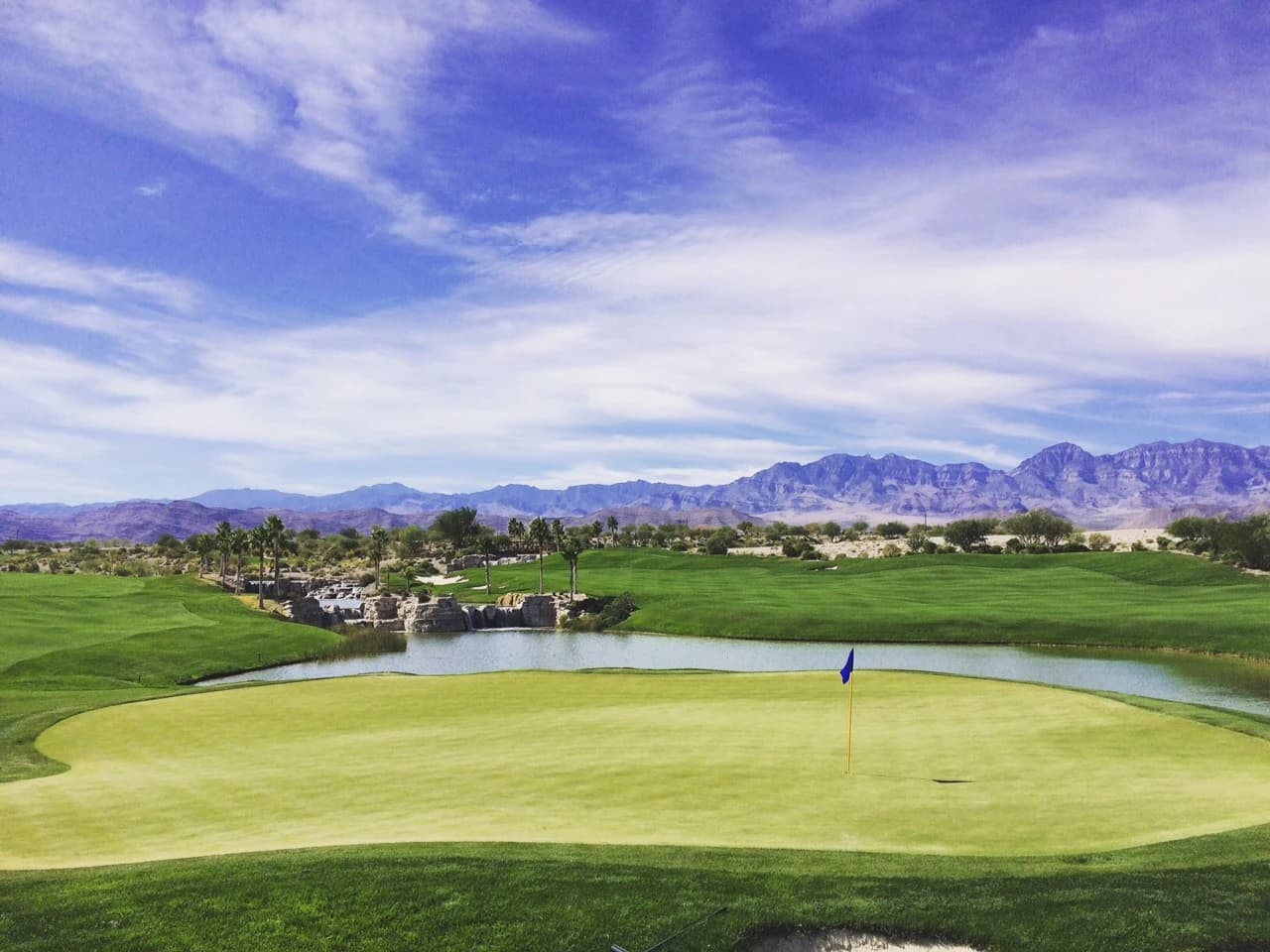 Tpc Las Vegas in Las Vegas, Nevada — public, 18-hole golf course, designed by Bobby Weed
(1996)