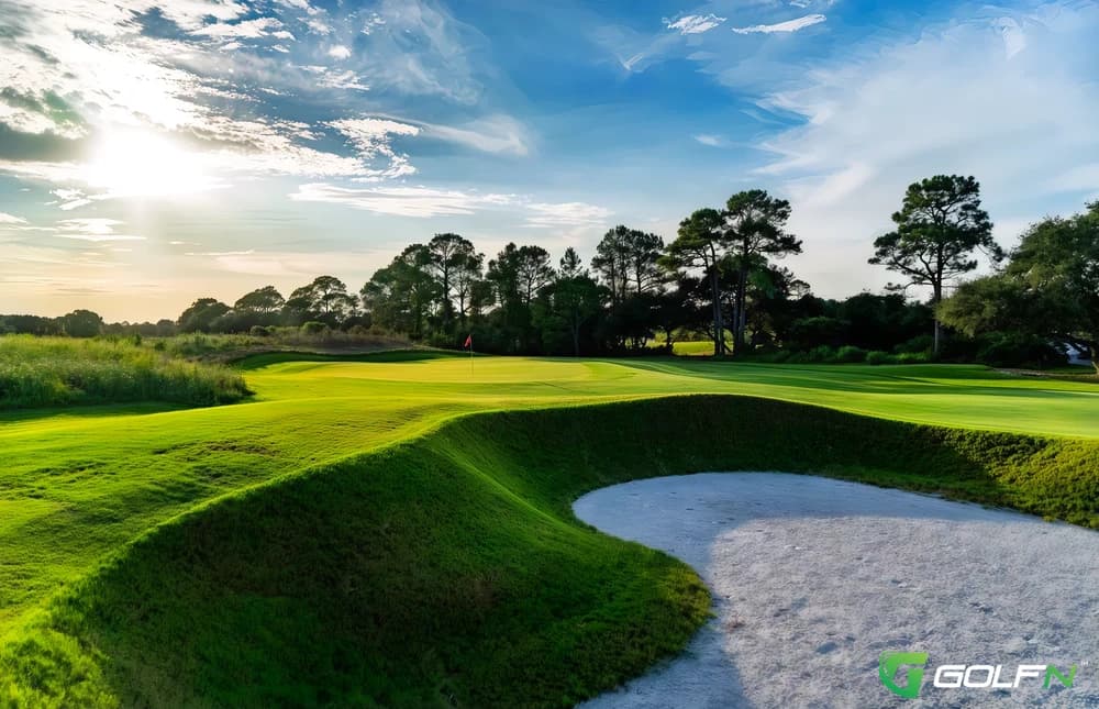 Kiva Dunes Golf Course in Gulf Shores, Alabama — resort, 18-hole golf course, designed by Jerry Pate (1995)