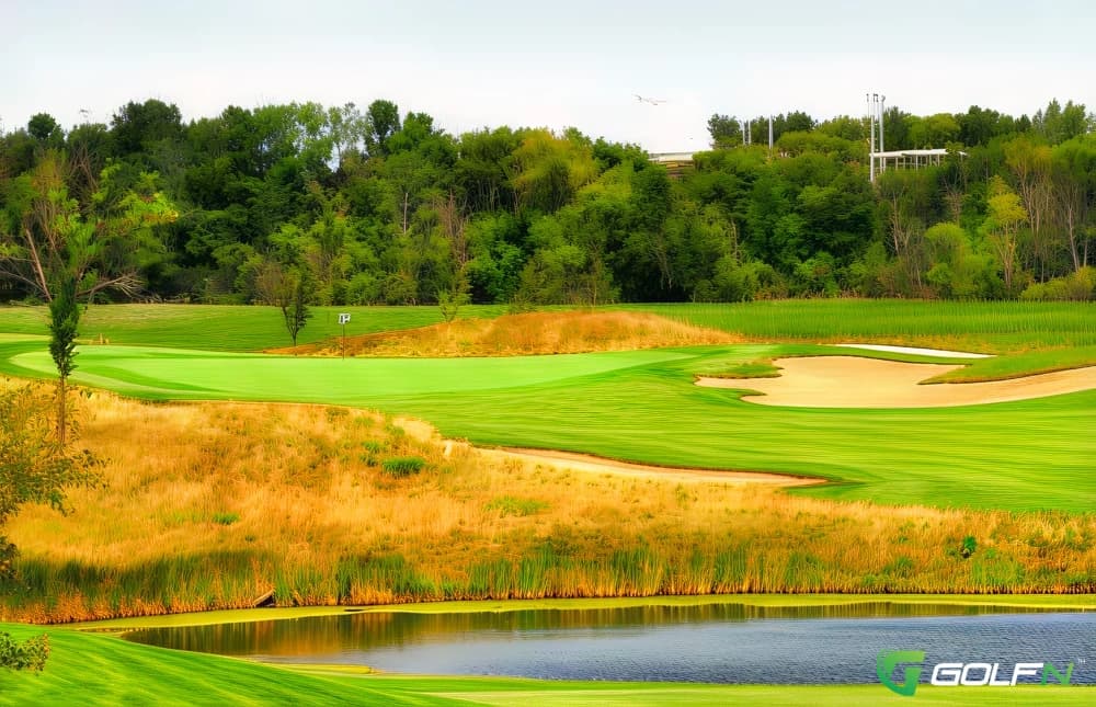 Baraboo Country Club in Baraboo, Wisconsin — semi-private, 18-hole golf course, designed by Joel Goldstrand